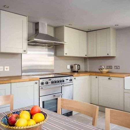 Shenley Vila Broadwell  Exterior foto